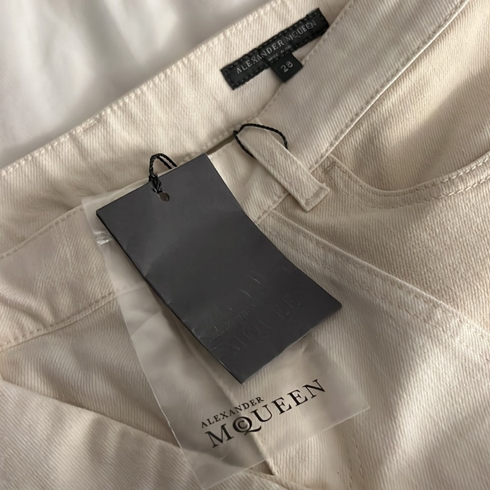 Alexander Mcqueen Patched Cropped Jean - Picture 2 of 3